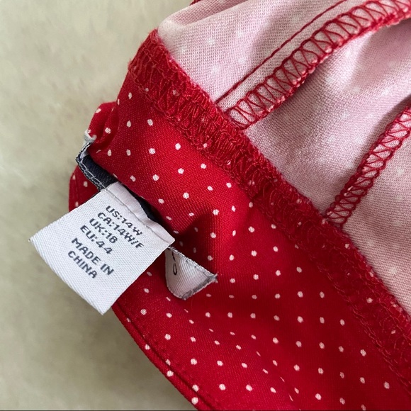 Carolina Belle Red Polka Dot Plus Size Capris - Picture 6 of 9